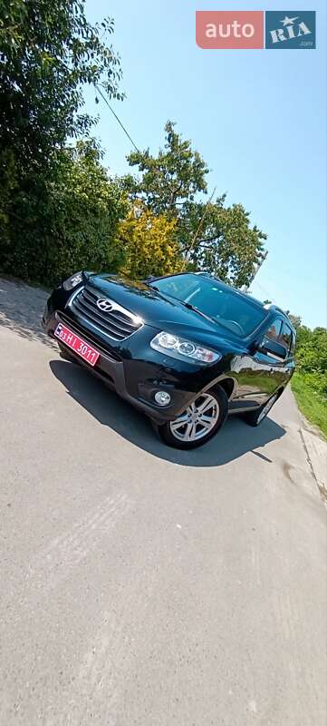Позашляховик / Кросовер Hyundai Santa FE 2011 в Луцьку