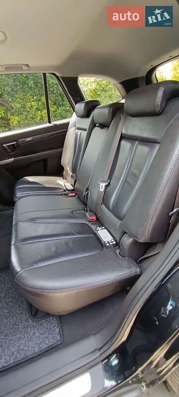Позашляховик / Кросовер Hyundai Santa FE 2011 в Луцьку