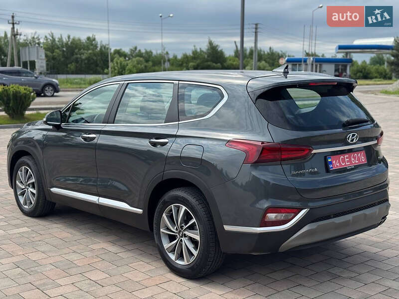 Внедорожник / Кроссовер Hyundai Santa FE 2020 в Ивано-Франковске
