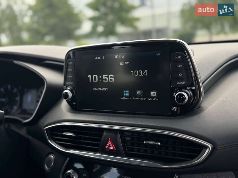 Внедорожник / Кроссовер Hyundai Santa FE 2020 в Ивано-Франковске