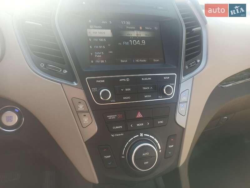 Позашляховик / Кросовер Hyundai Santa FE 2016 в Одесі