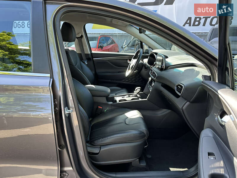 Позашляховик / Кросовер Hyundai Santa FE 2019 в Одесі