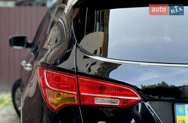 Внедорожник / Кроссовер Hyundai Santa FE 2013 в 