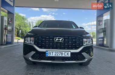 Внедорожник / Кроссовер Hyundai Santa FE 2021 в 