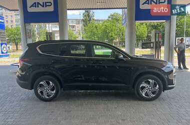 Внедорожник / Кроссовер Hyundai Santa FE 2021 в 