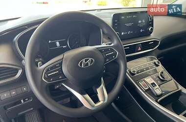 Внедорожник / Кроссовер Hyundai Santa FE 2021 в 