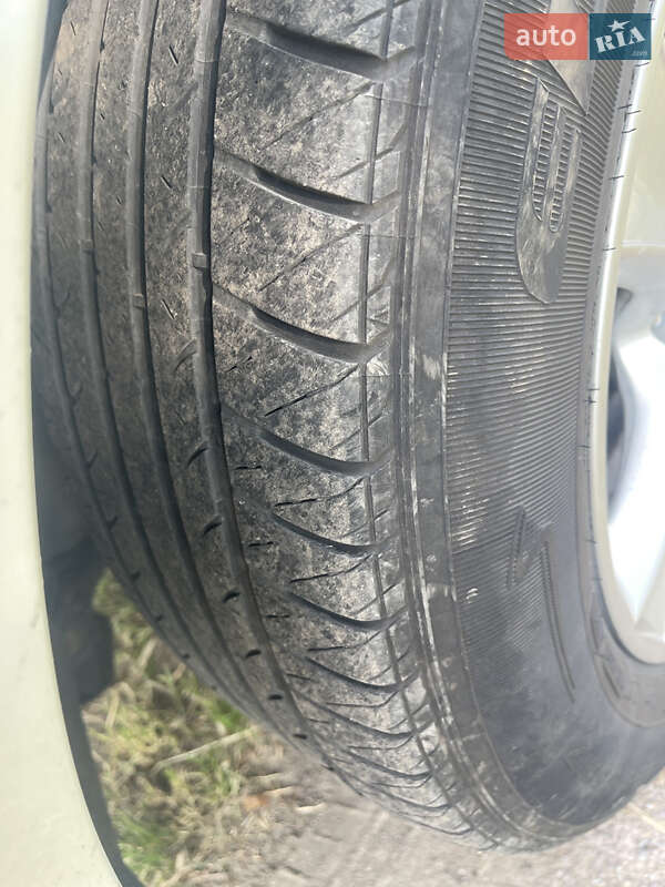 Позашляховик / Кросовер Hyundai Santa FE 2011 в Вінниці