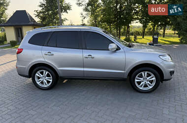 Внедорожник / Кроссовер Hyundai Santa FE 2011 в 