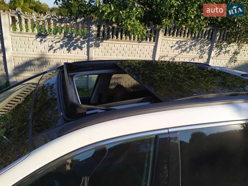 Внедорожник / Кроссовер Hyundai Santa FE 2013 в Киеве