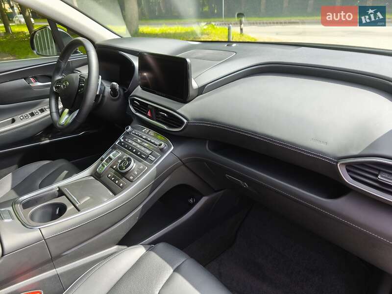 Внедорожник / Кроссовер Hyundai Santa FE 2021 в Львове