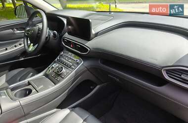 Внедорожник / Кроссовер Hyundai Santa FE 2021 в 