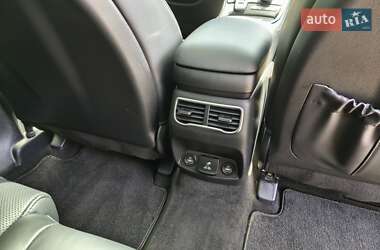 Внедорожник / Кроссовер Hyundai Santa FE 2021 в 