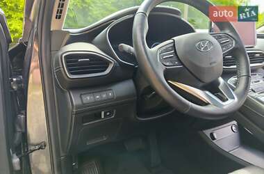 Внедорожник / Кроссовер Hyundai Santa FE 2021 в 