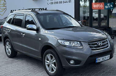 Позашляховик / Кросовер Hyundai Santa FE 2010 в Рівному