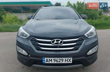 Позашляховик / Кросовер Hyundai Santa FE 2015 в Житомирі