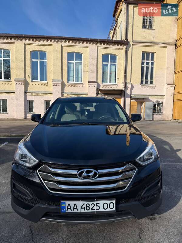Позашляховик / Кросовер Hyundai Santa FE 2015 в Києві