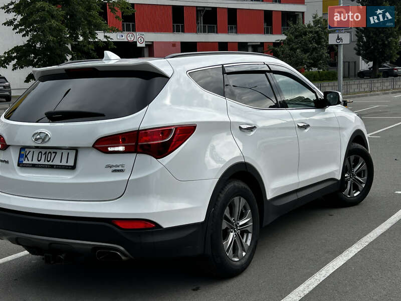 Внедорожник / Кроссовер Hyundai Santa FE 2015 в Киеве фото 4 Внедорожник / Кроссовер Hyundai Santa FE 2015 в Киеве