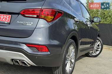 Позашляховик / Кросовер Hyundai Santa FE 2016 в 