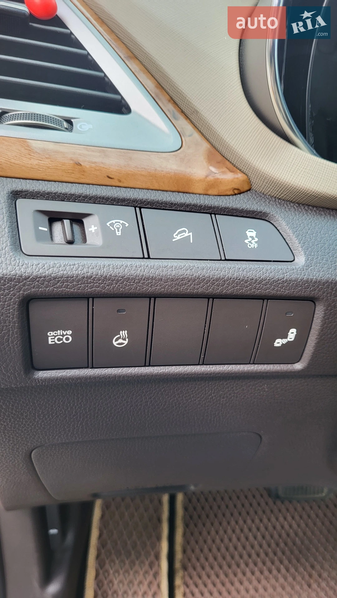 2015 Hyundai Santa Fe - мініатюра 23