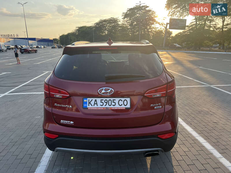 Позашляховик / Кросовер Hyundai Santa FE 2014 в Києві