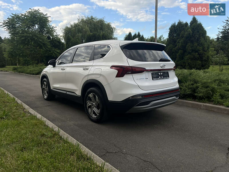 Позашляховик / Кросовер Hyundai Santa FE 2021 в Умані