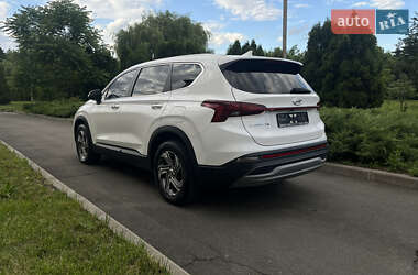 Внедорожник / Кроссовер Hyundai Santa FE 2021 в 
