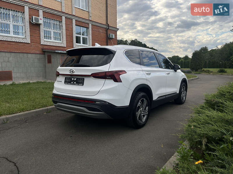 Позашляховик / Кросовер Hyundai Santa FE 2021 в Умані