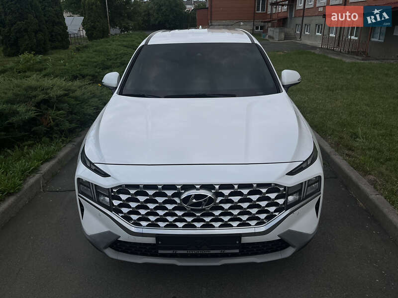Позашляховик / Кросовер Hyundai Santa FE 2021 в Умані
