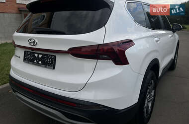 Внедорожник / Кроссовер Hyundai Santa FE 2021 в 