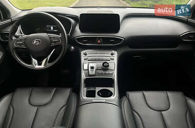 Внедорожник / Кроссовер Hyundai Santa FE 2021 в 