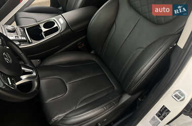 Внедорожник / Кроссовер Hyundai Santa FE 2021 в 