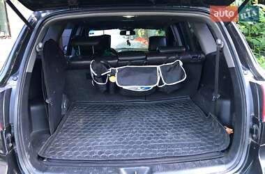 Внедорожник / Кроссовер Hyundai Santa FE 2009 в 