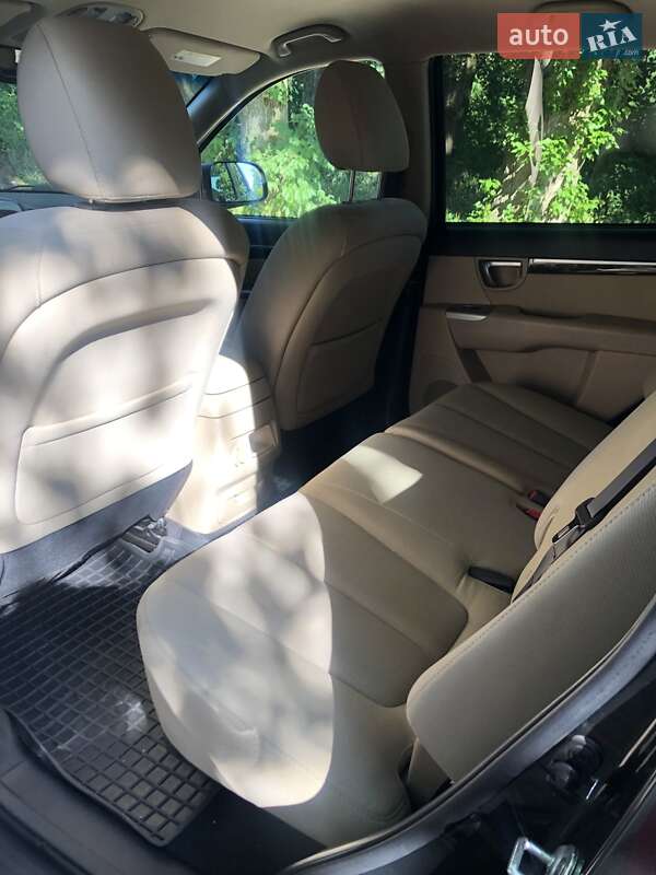 Позашляховик / Кросовер Hyundai Santa FE 2012 в Болехові фото 8 Позашляховик / Кросовер Hyundai Santa FE 2012 в Болехові