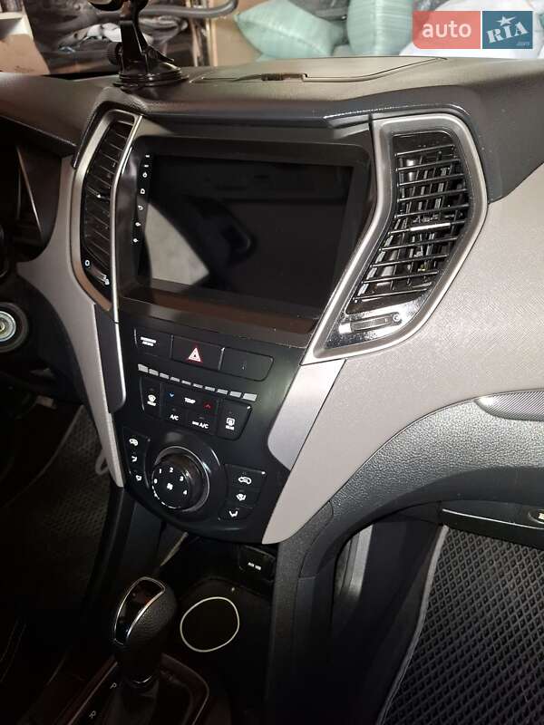 Позашляховик / Кросовер Hyundai Santa FE 2015 в Андрушівці