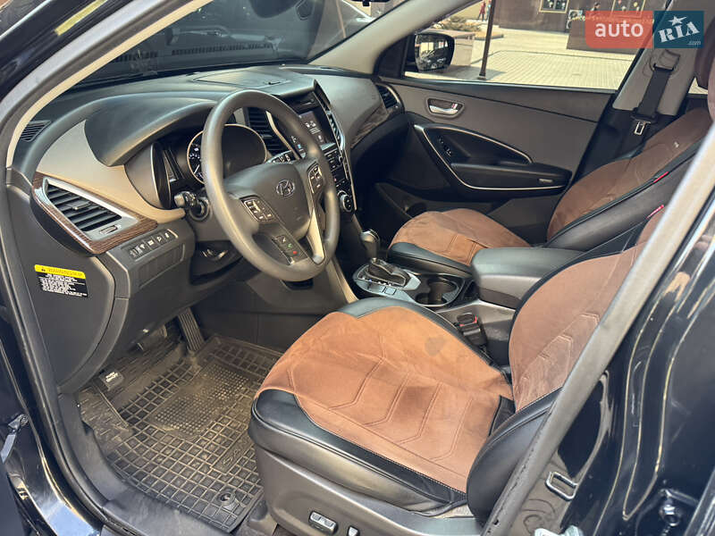 Внедорожник / Кроссовер Hyundai Santa FE 2016 в Одессе