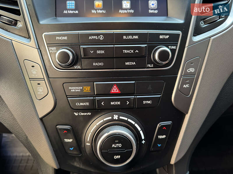 Внедорожник / Кроссовер Hyundai Santa FE 2016 в Одессе