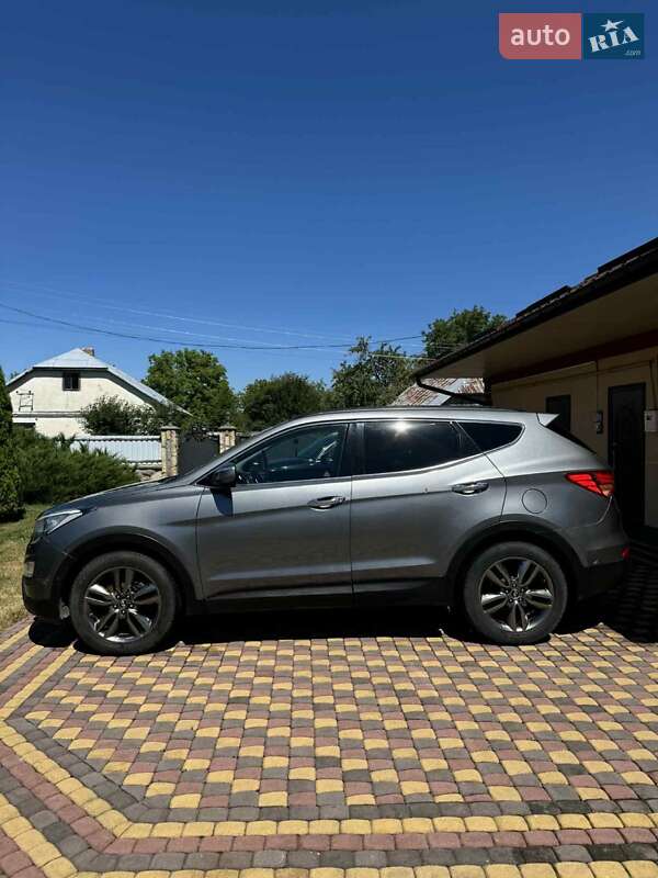Позашляховик / Кросовер Hyundai Santa FE 2013 в Івано-Франківську