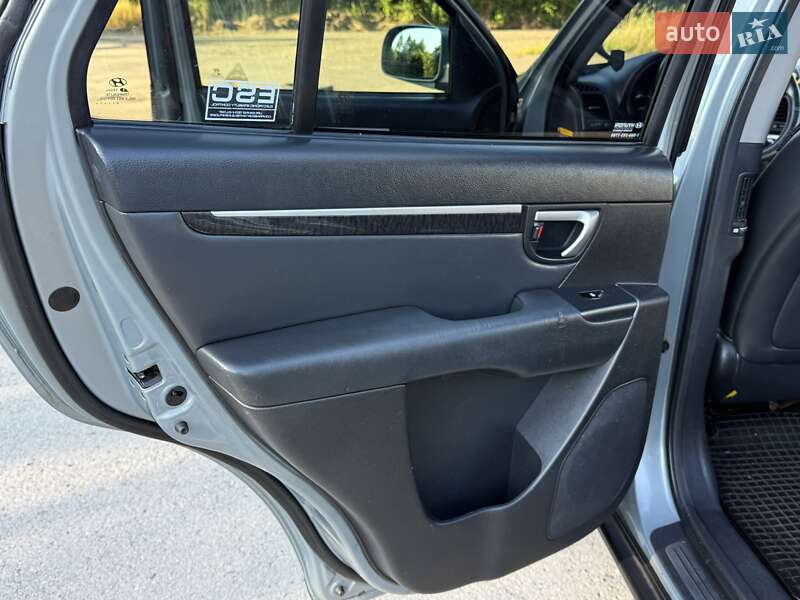 Внедорожник / Кроссовер Hyundai Santa FE 2006 в Трускавце