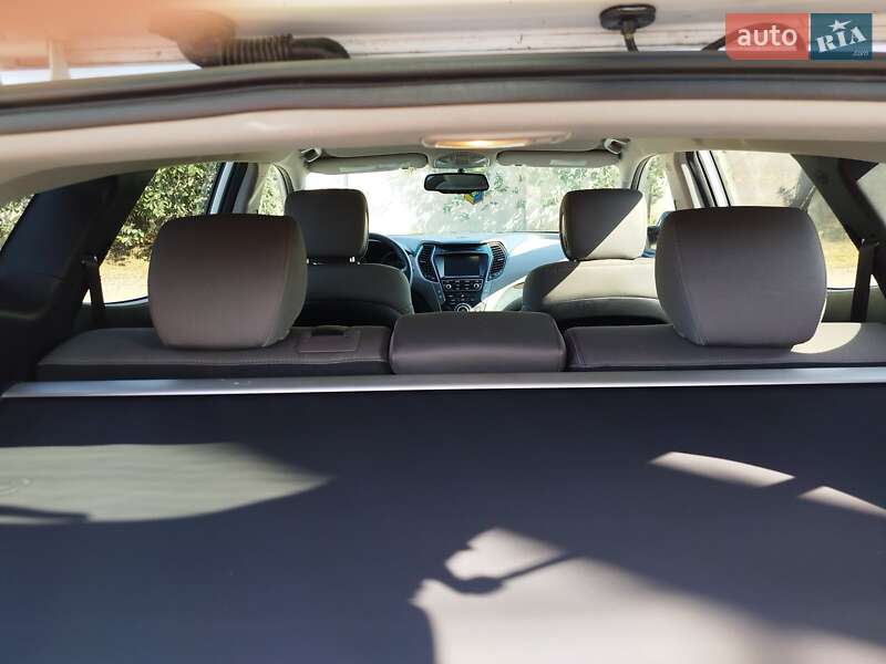 Позашляховик / Кросовер Hyundai Santa FE 2016 в Одесі