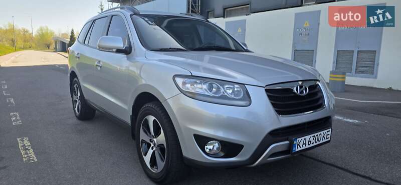 Позашляховик / Кросовер Hyundai Santa FE 2012 в Києві