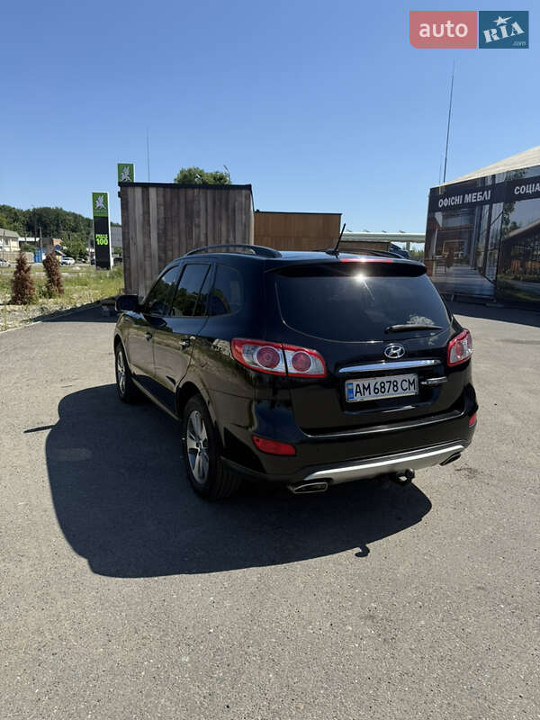 Позашляховик / Кросовер Hyundai Santa FE 2012 в Києві