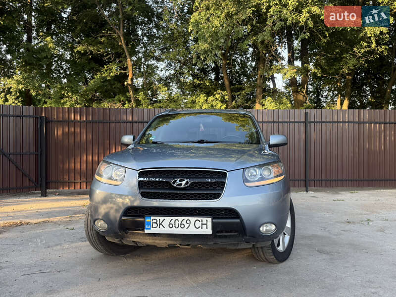 Позашляховик / Кросовер Hyundai Santa FE 2006 в Звягелі