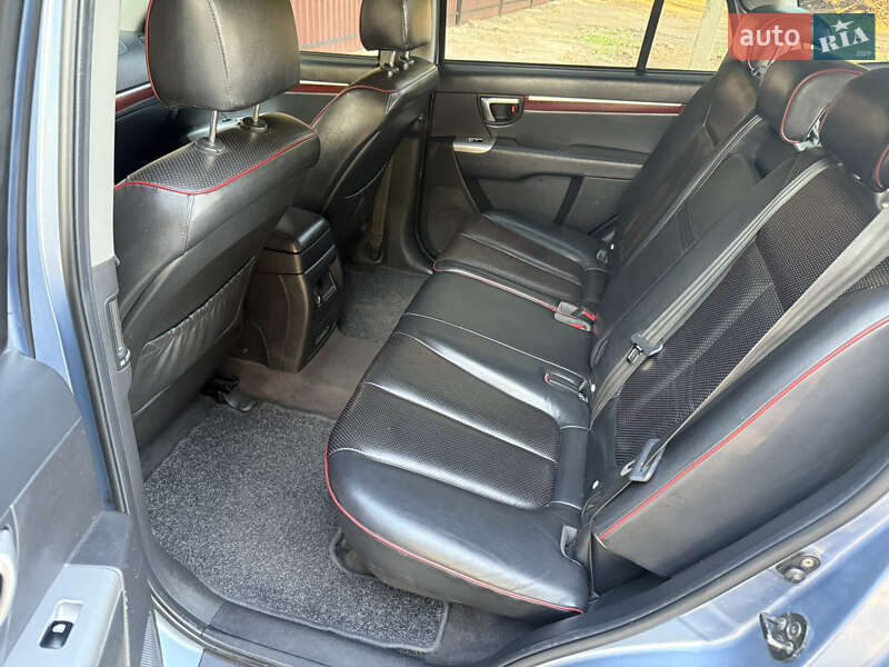 Позашляховик / Кросовер Hyundai Santa FE 2006 в Звягелі