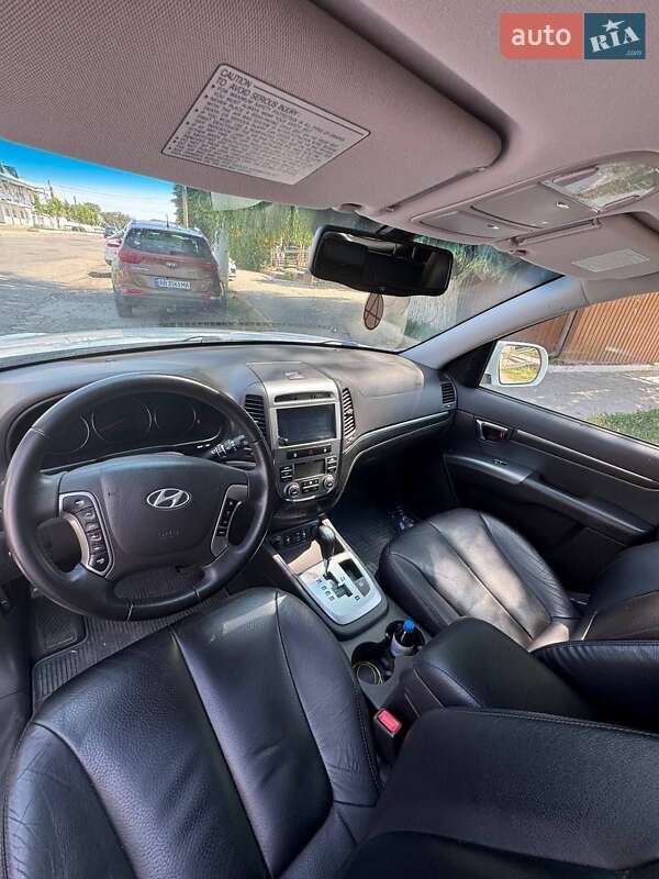 Внедорожник / Кроссовер Hyundai Santa FE 2011 в Крыжополе