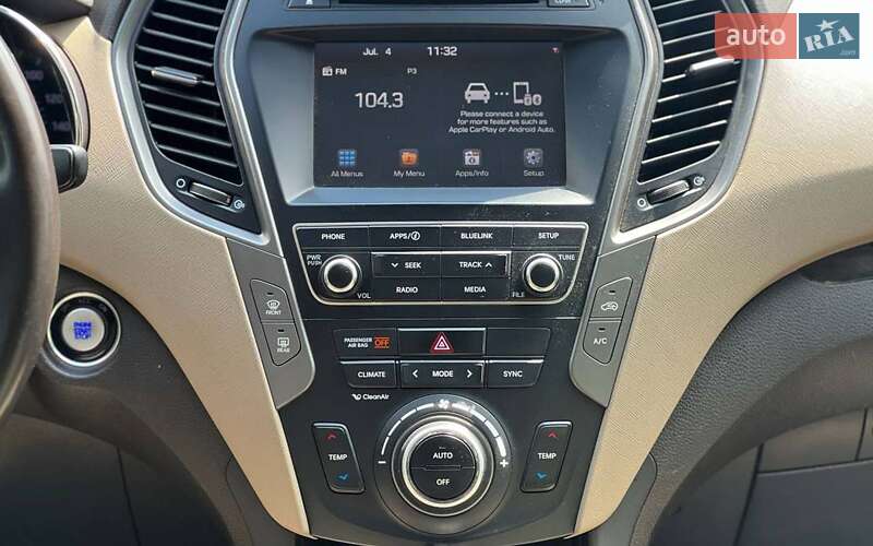 Позашляховик / Кросовер Hyundai Santa FE 2016 в Івано-Франківську