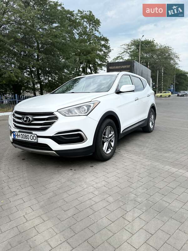 Внедорожник / Кроссовер Hyundai Santa FE 2017 в Одессе