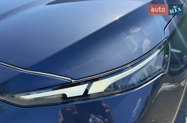 Позашляховик / Кросовер Hyundai Santa FE 2022 в 