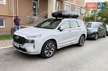 Внедорожник / Кроссовер Hyundai Santa FE 2021 в 