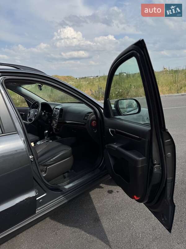 Внедорожник / Кроссовер Hyundai Santa FE 2012 в Виннице