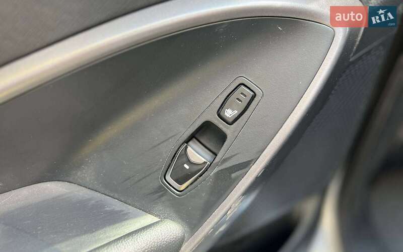 Внедорожник / Кроссовер Hyundai Santa FE 2013 в Ивано-Франковске